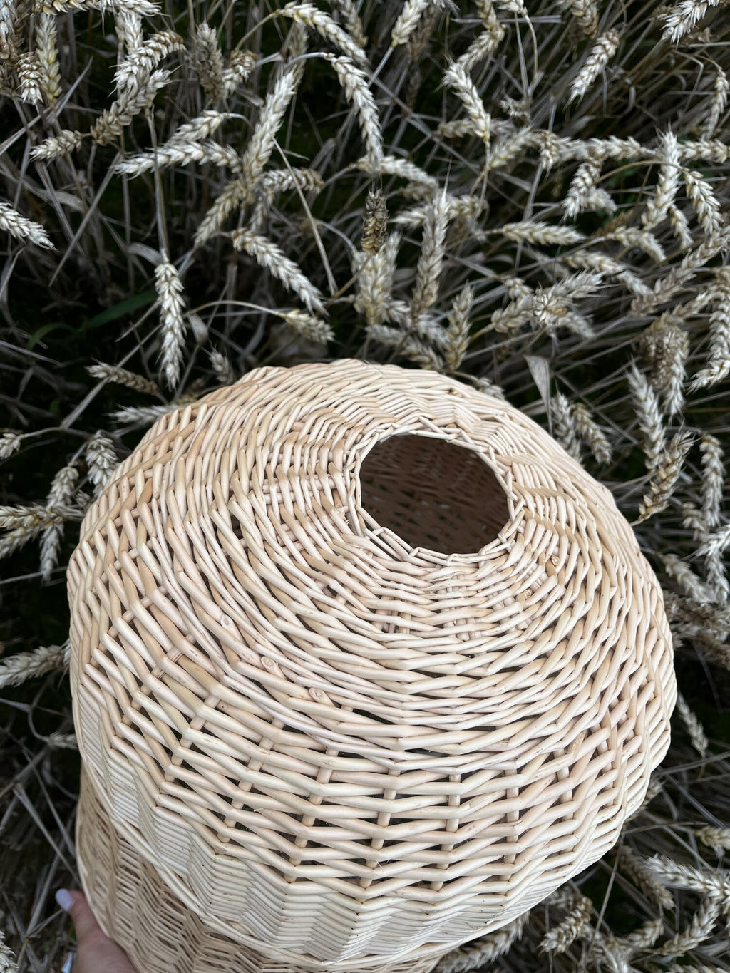 Wicker water bottle cover 008b