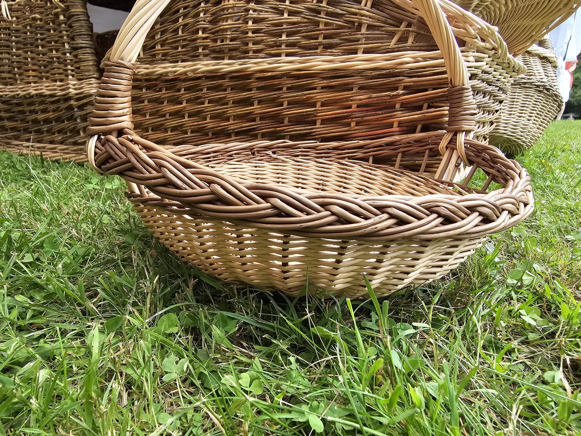 Wicker tray 024b