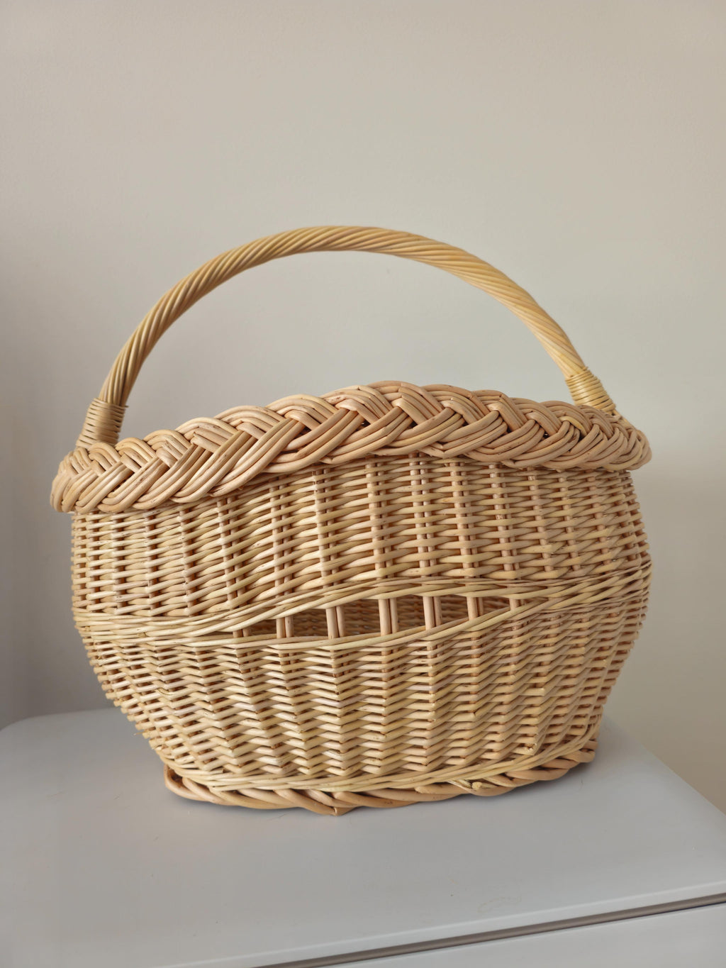Wicker basket 042r