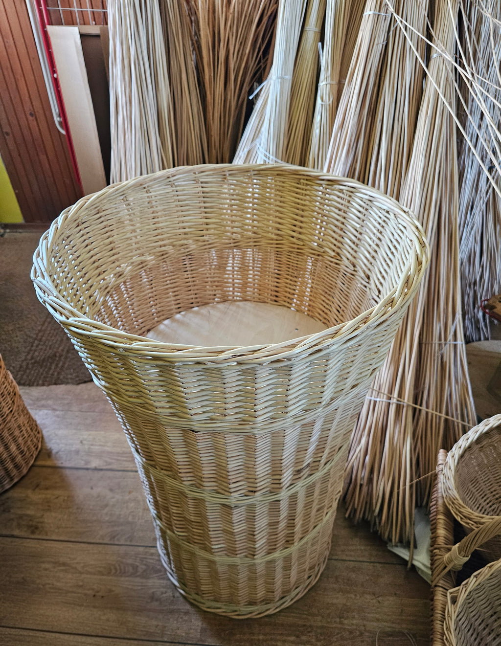 Display Basket 001r-1