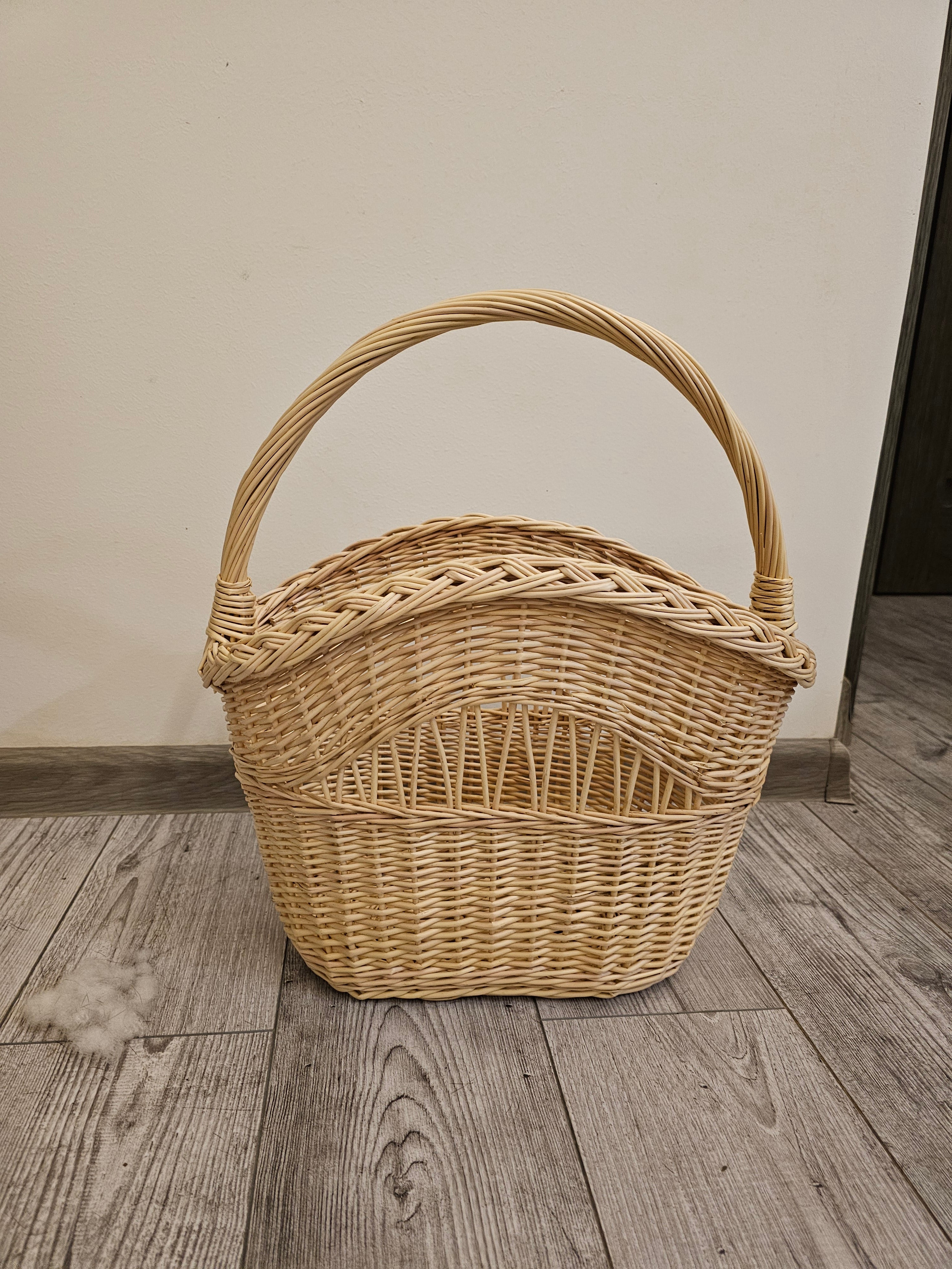 Wicker basket 003b