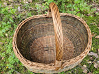 Large wicker basket 047b