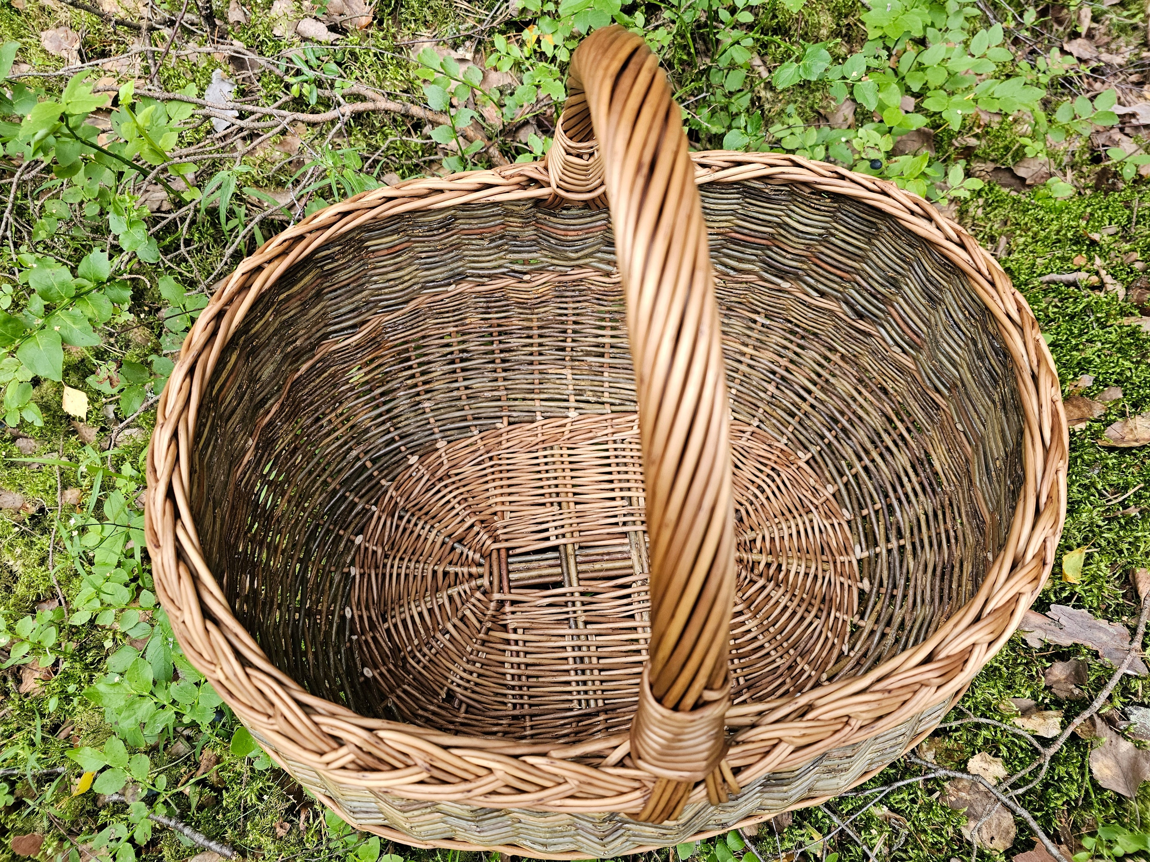 Extra Large Wicker Storage Basket — seen from above