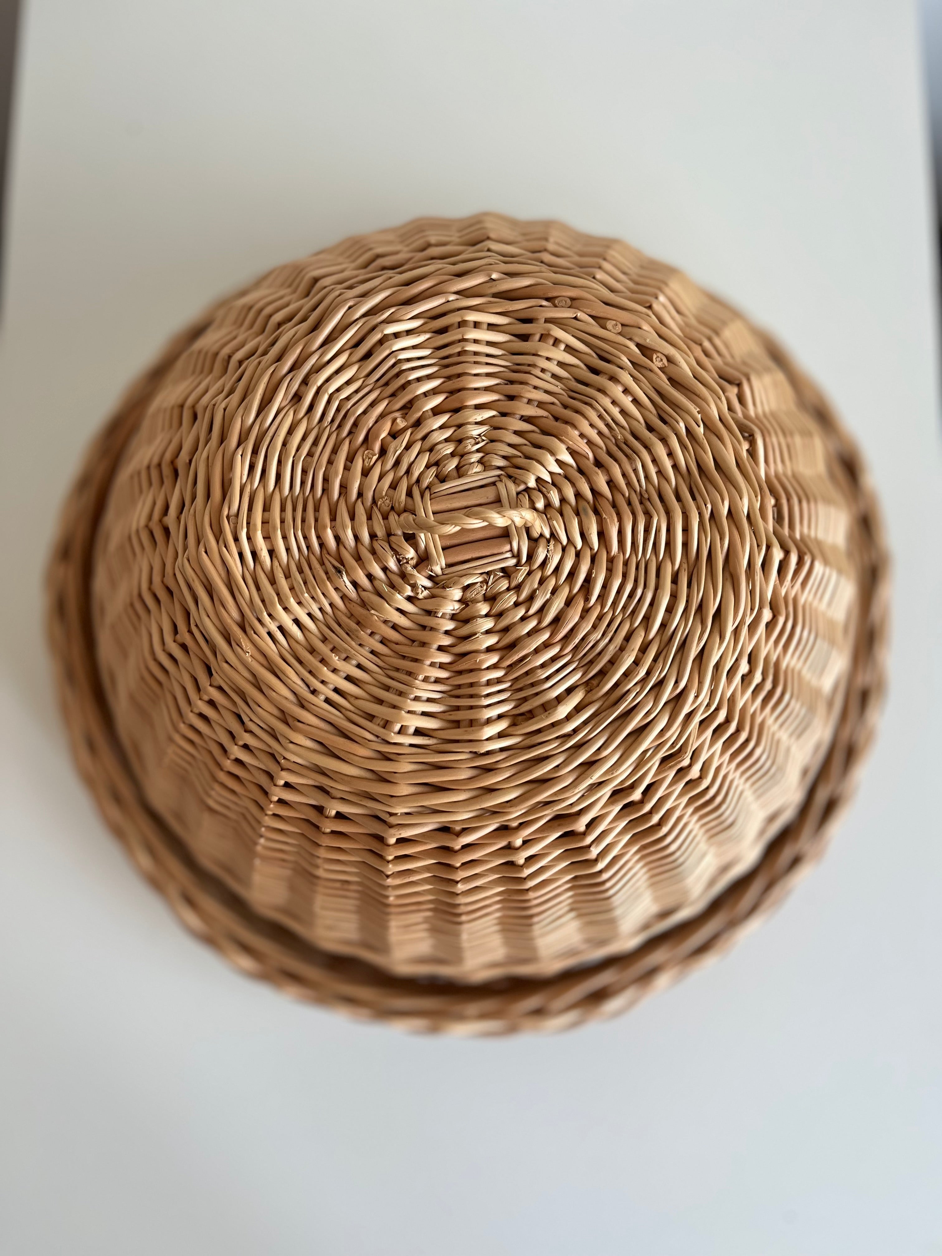 Wicker food cover 007b