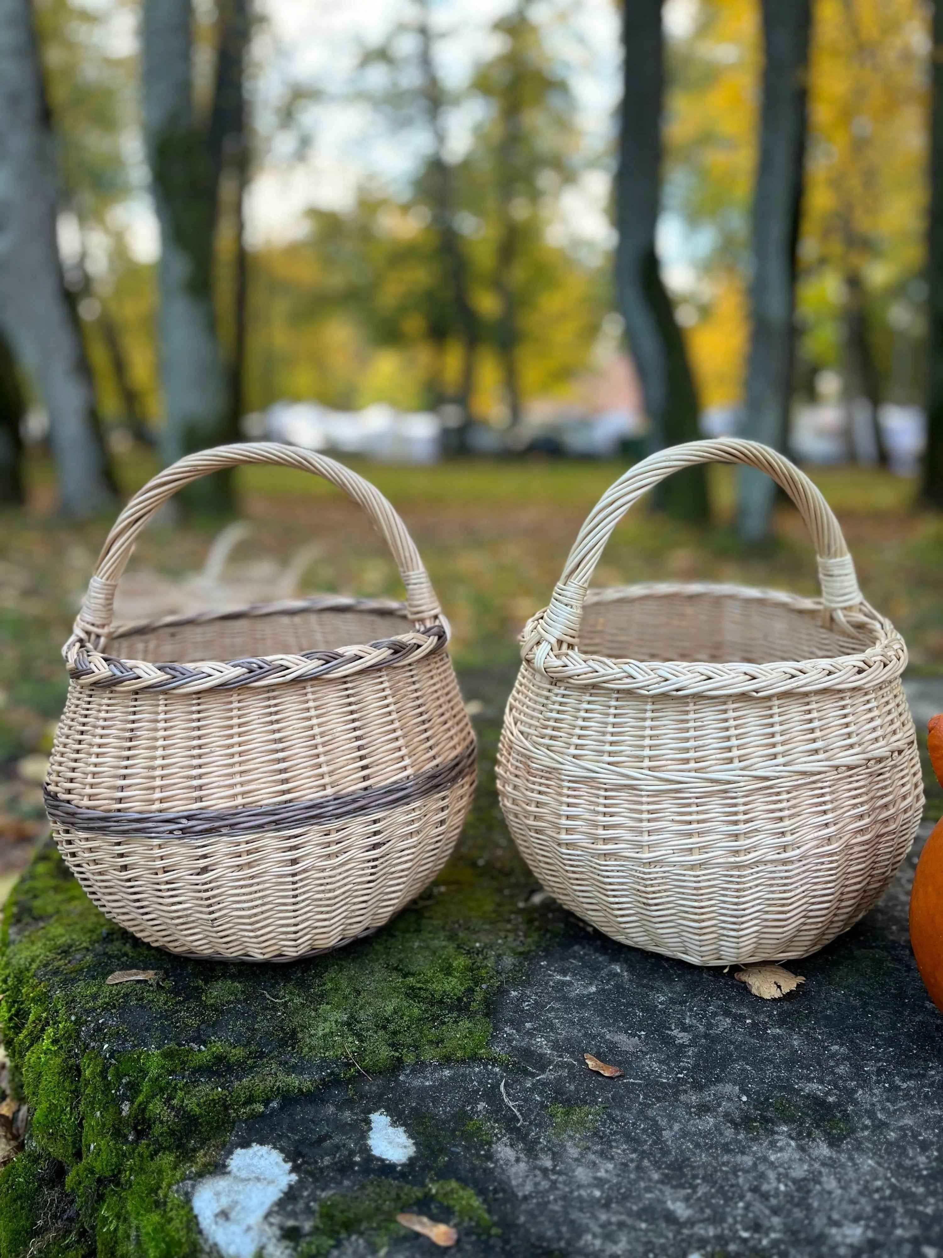 Wicker basket 049b - NaturelyWoven wicker - handmade