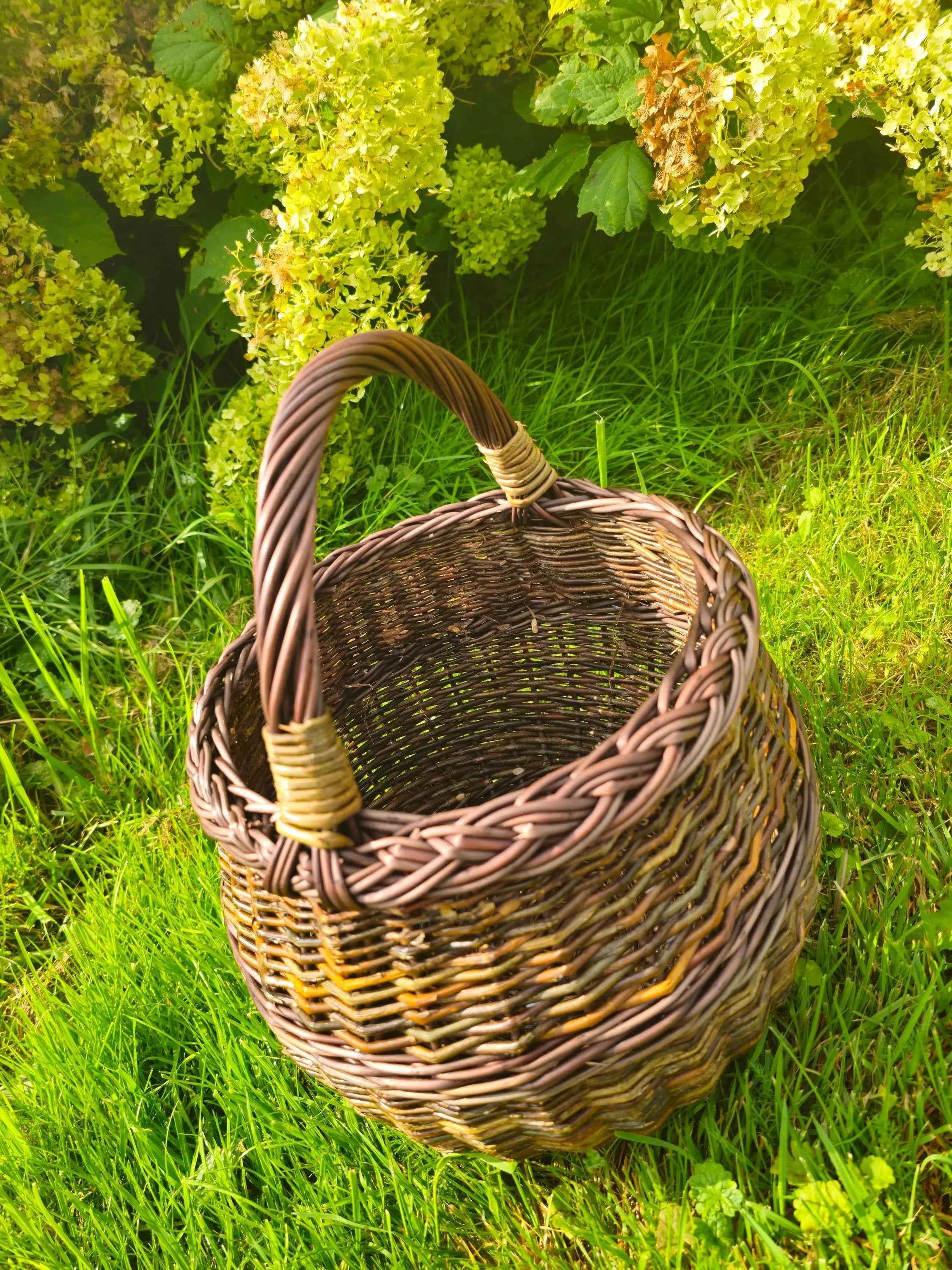 Deep Willow Berry Basket — view 9