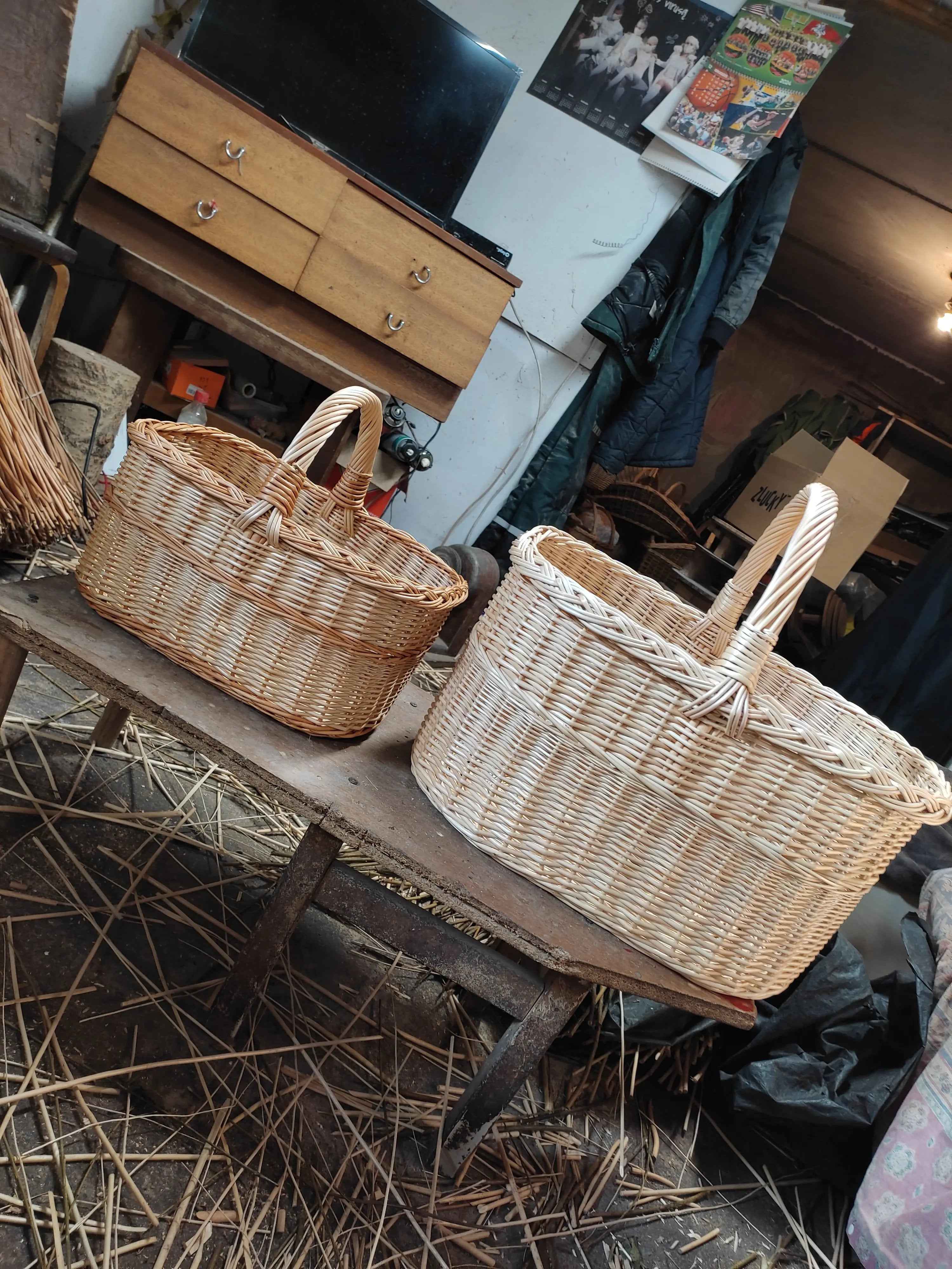 Willow basket 005b - NaturelyWoven wicker - handmade