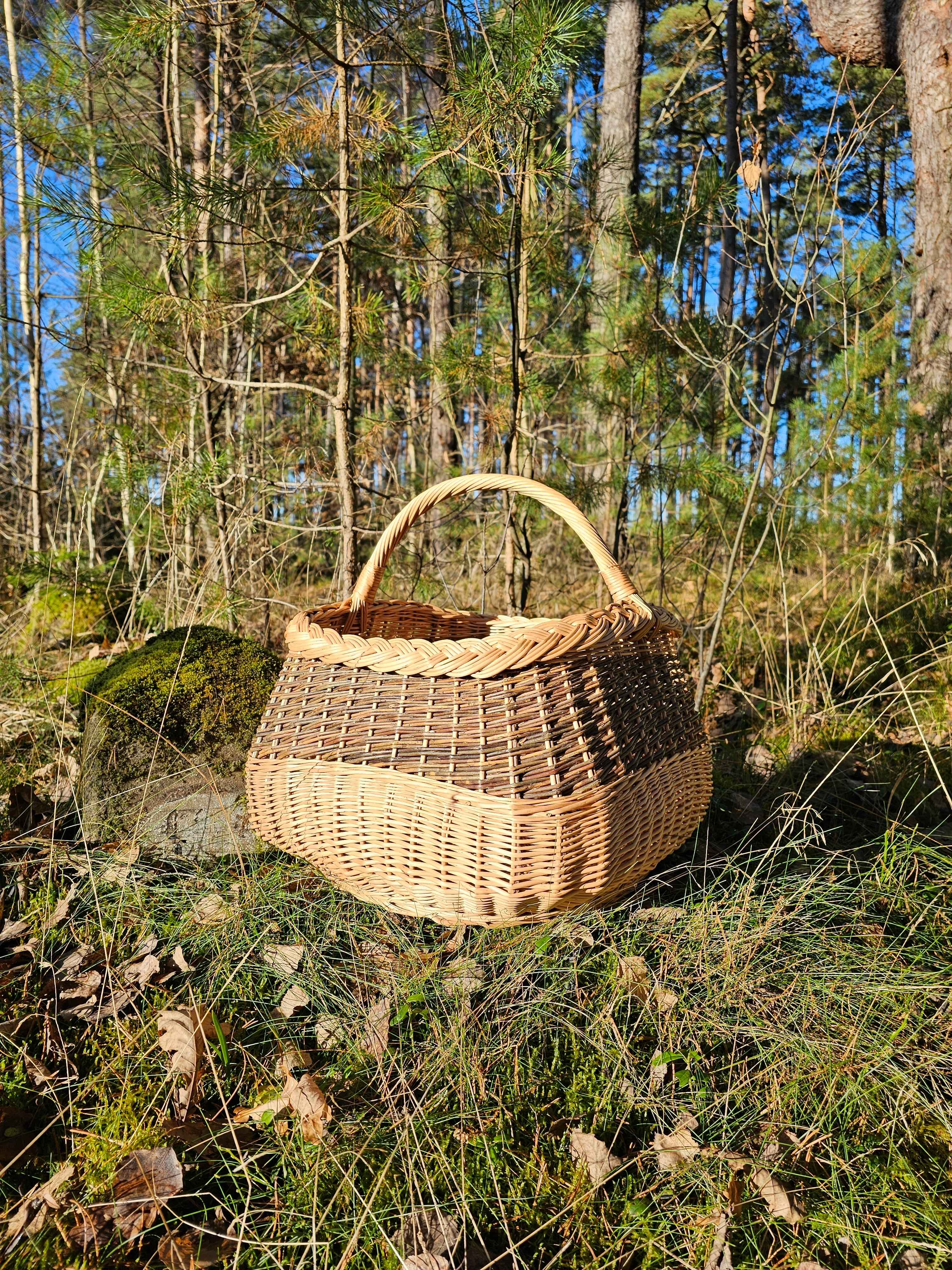 Wicker basket 017r - NaturelyWoven wicker - handmade