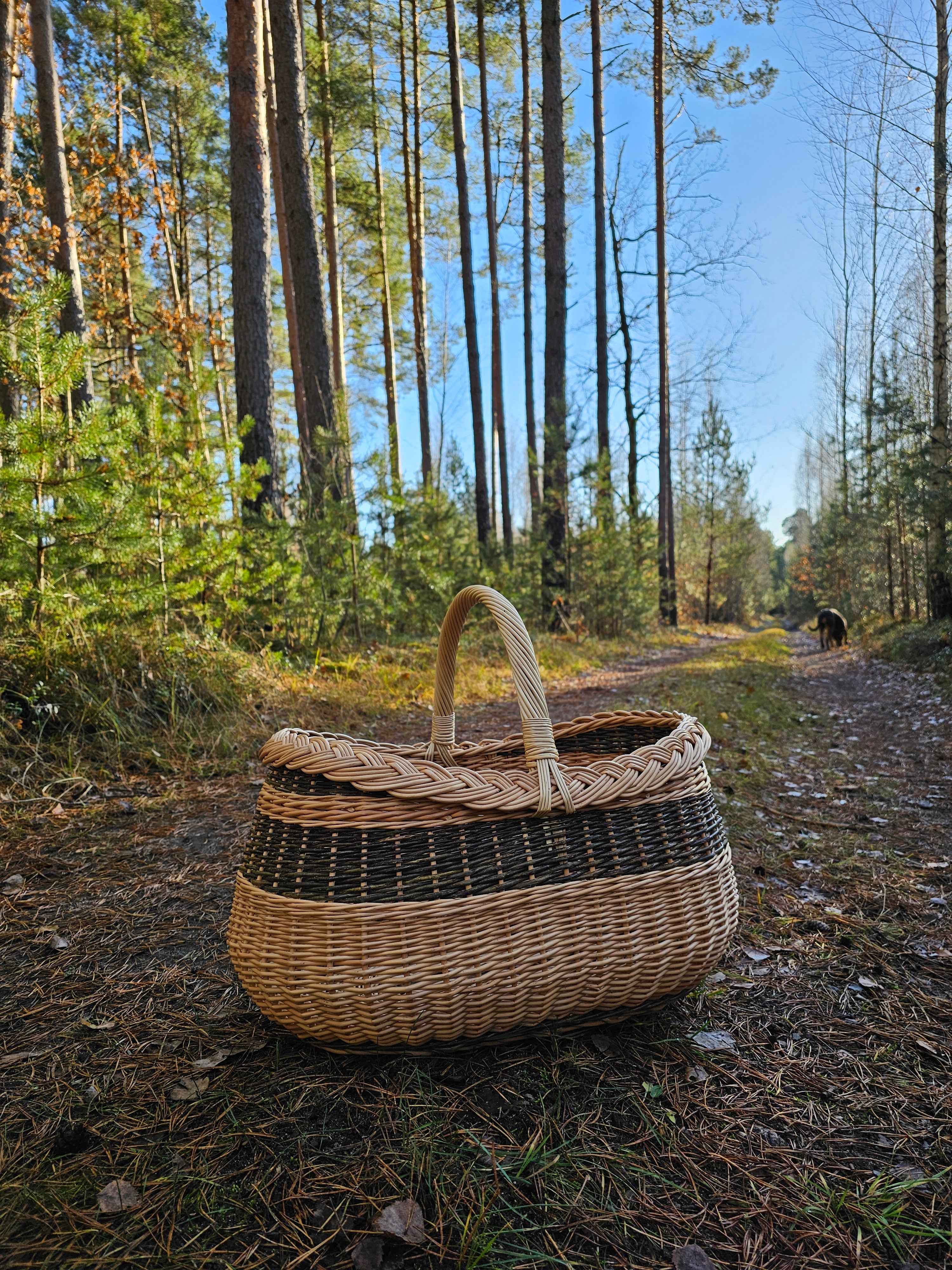 Large Wicker Basket — handmade wicker basket from Lithuanian willow