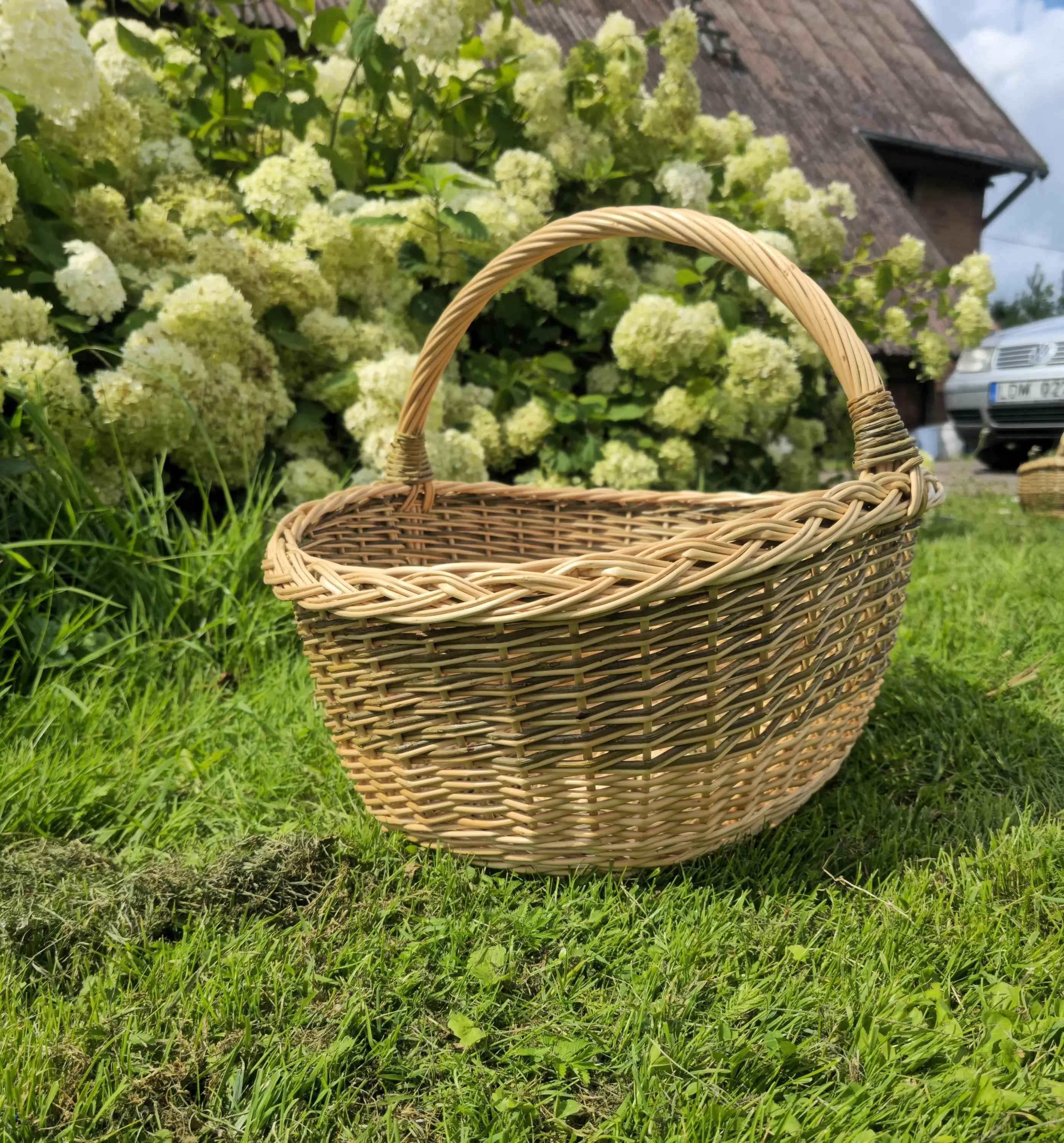 Wicker basket 045b - NaturelyWoven wicker - handmade