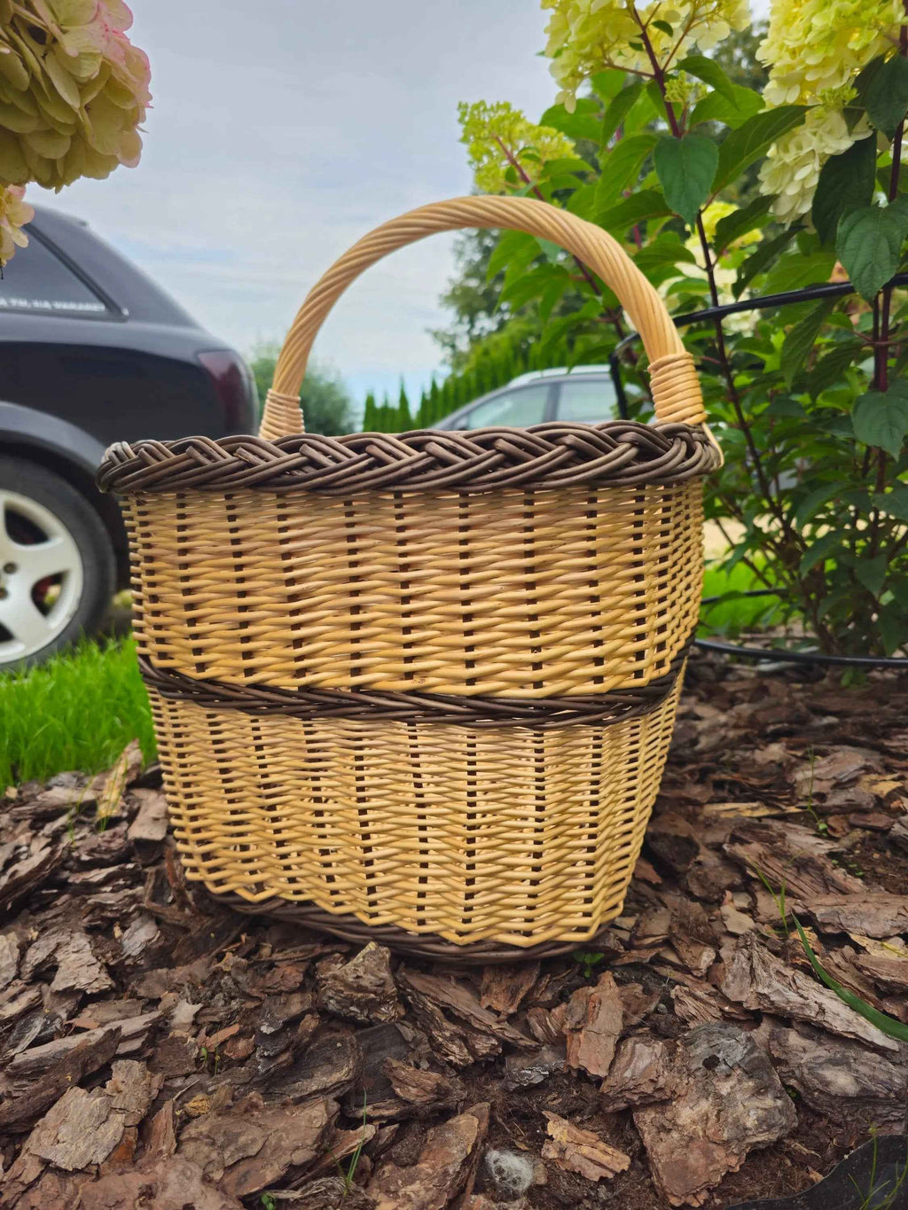Large willow basket 052b - NaturelyWoven wicker - handmade