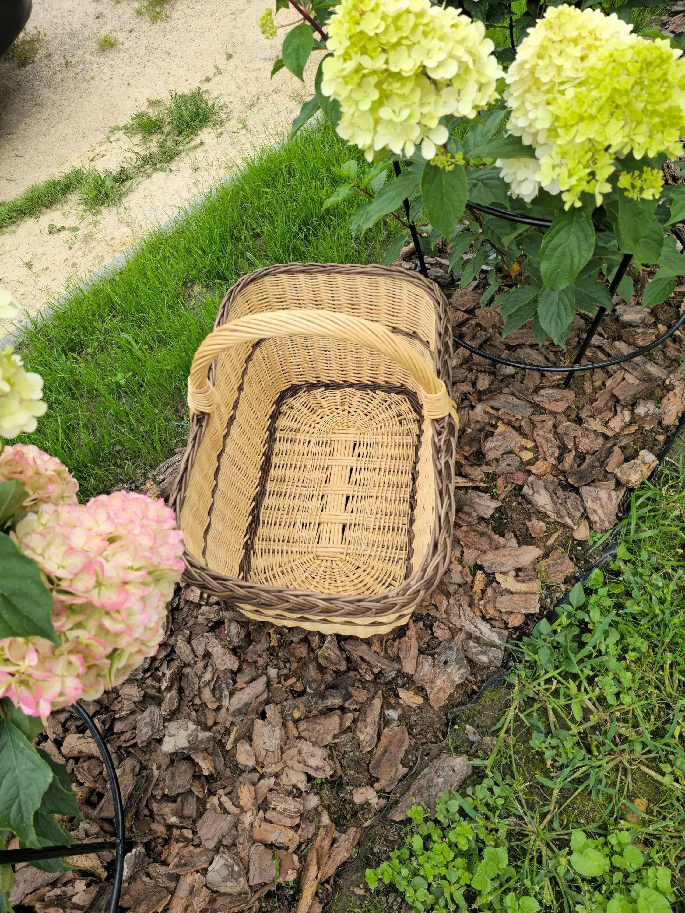 Large willow basket 052b - NaturelyWoven wicker - handmade