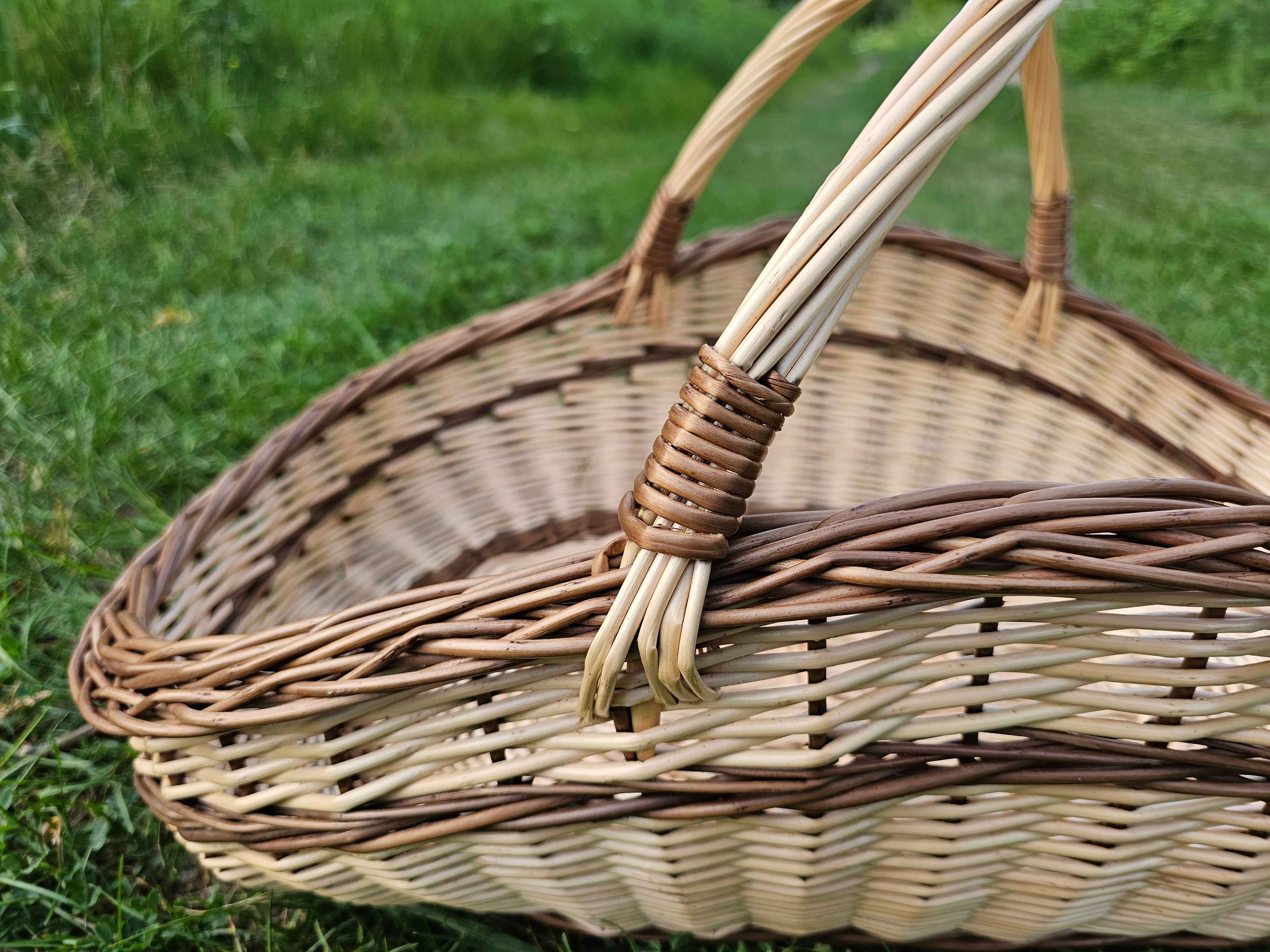 Two-Handled Wicker Garden Trug — wicker basket, view 2