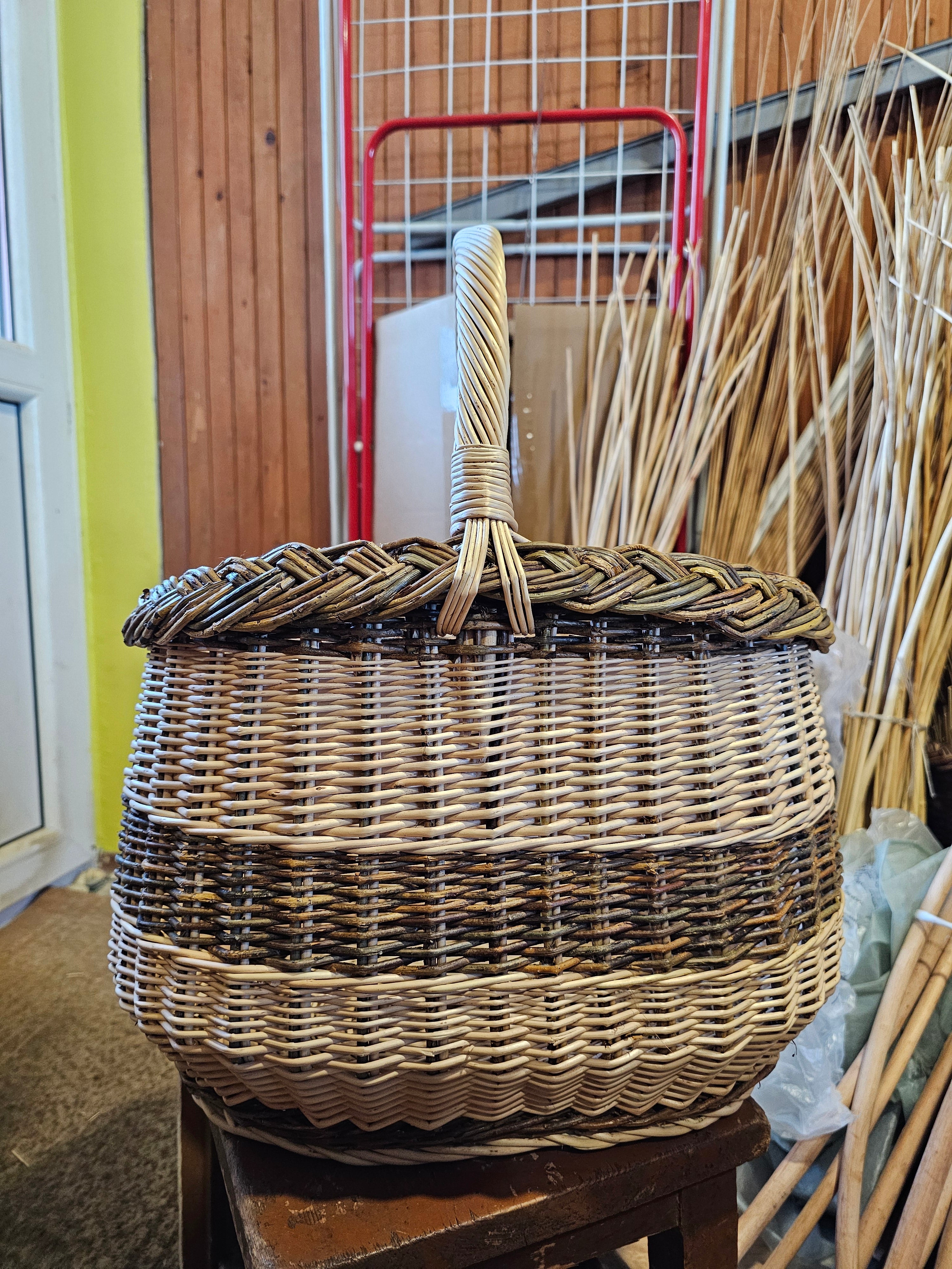 Medium Willow Basket — handmade wicker basket from Lithuanian willow