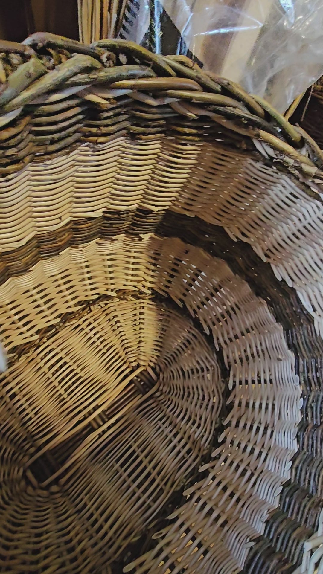 Wicker basket 044r