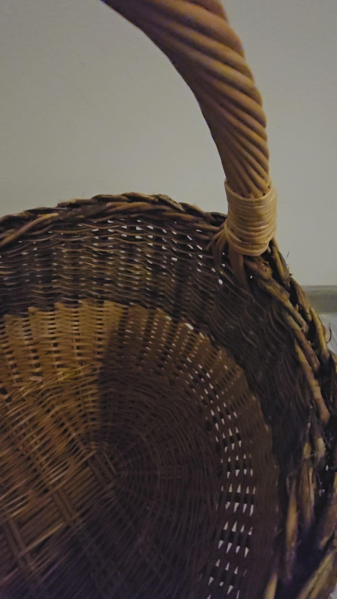 Wicker basket 015r