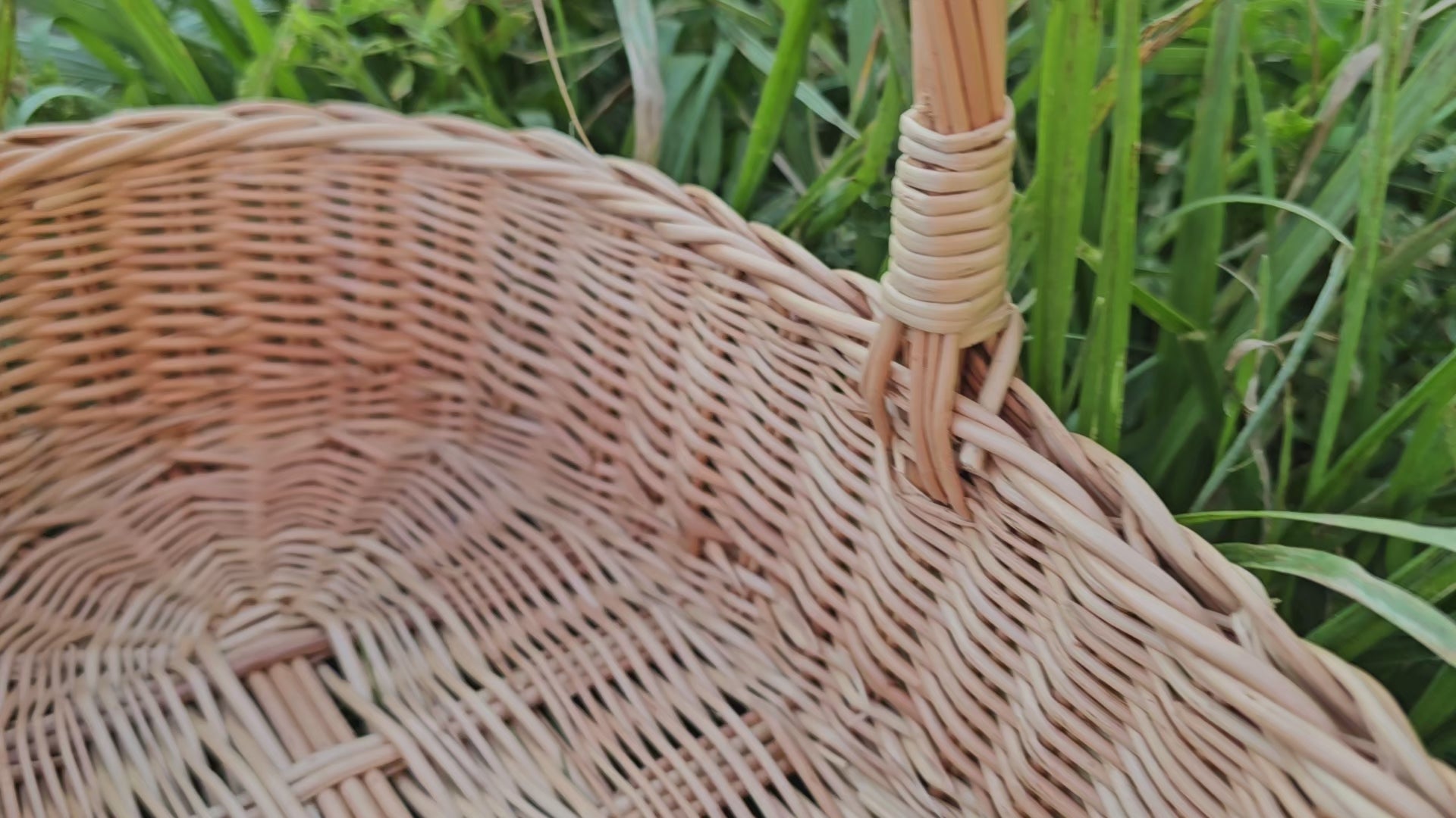 Wicker basket 002r