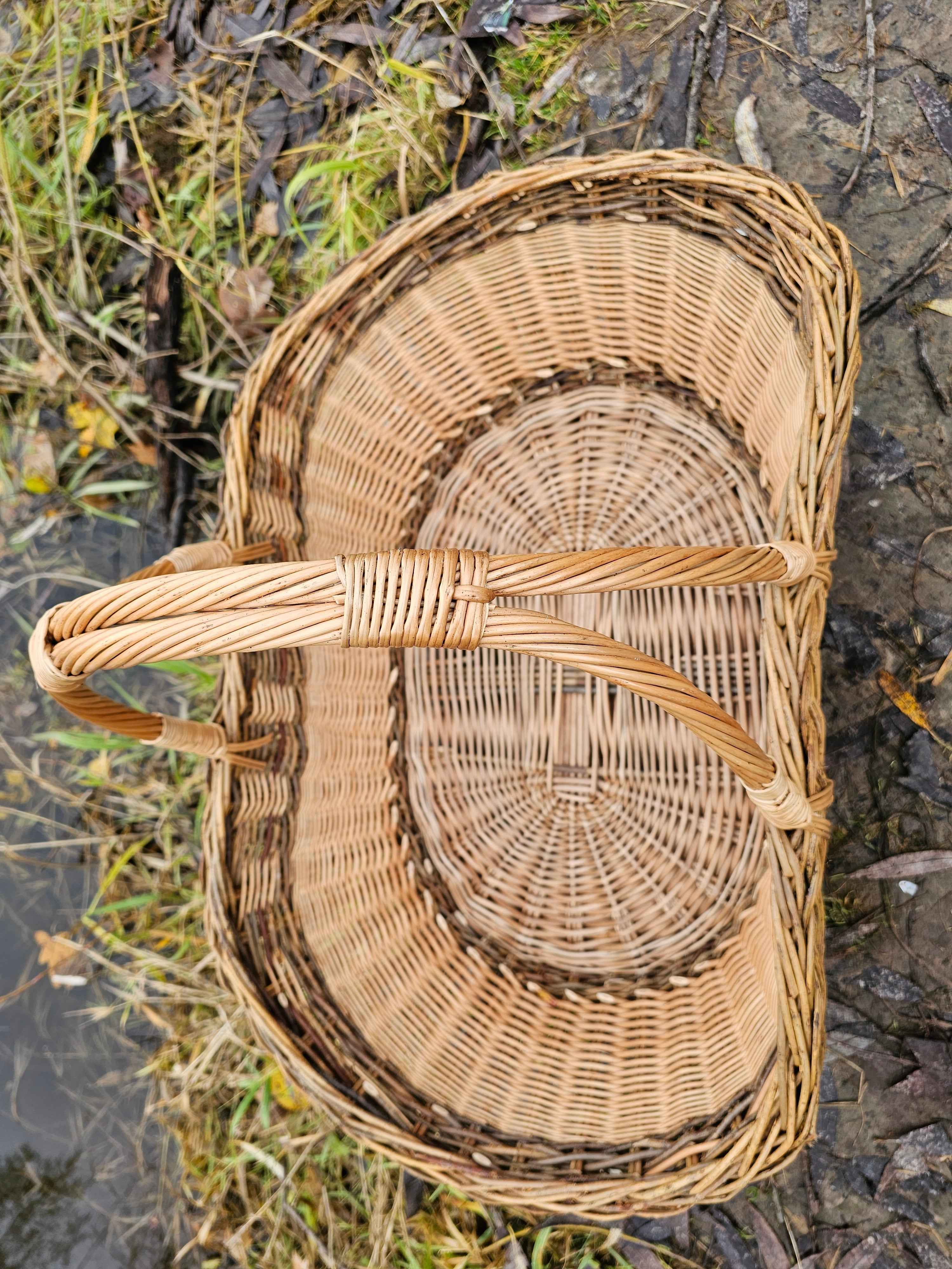 Wicker basket 031r - NaturelyWoven wicker - handmade