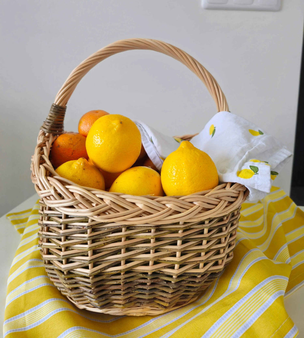 Small wicker basket 051b - NaturelyWoven wicker - handmade