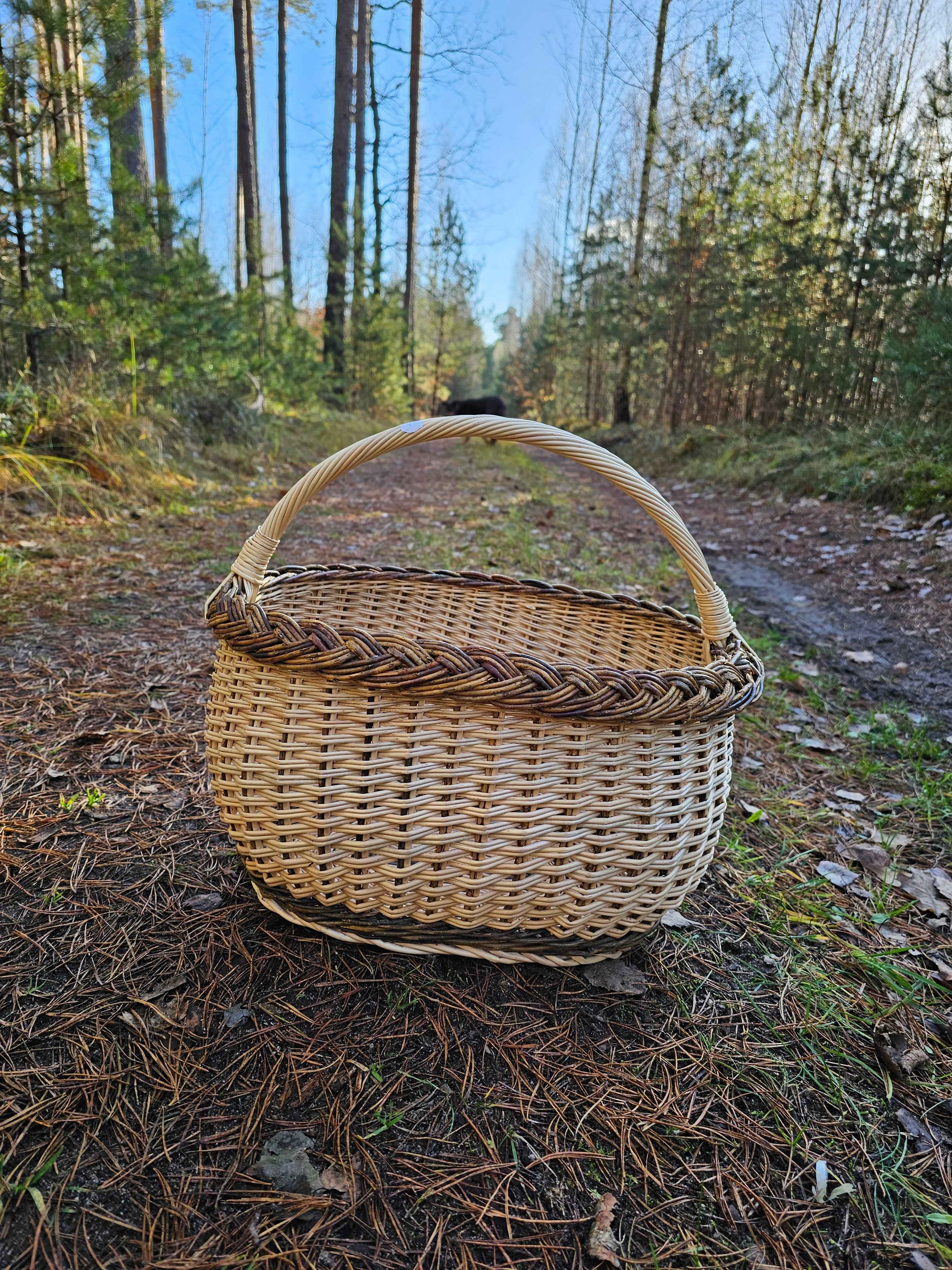 Wicker basket 031r - NaturelyWoven wicker - handmade