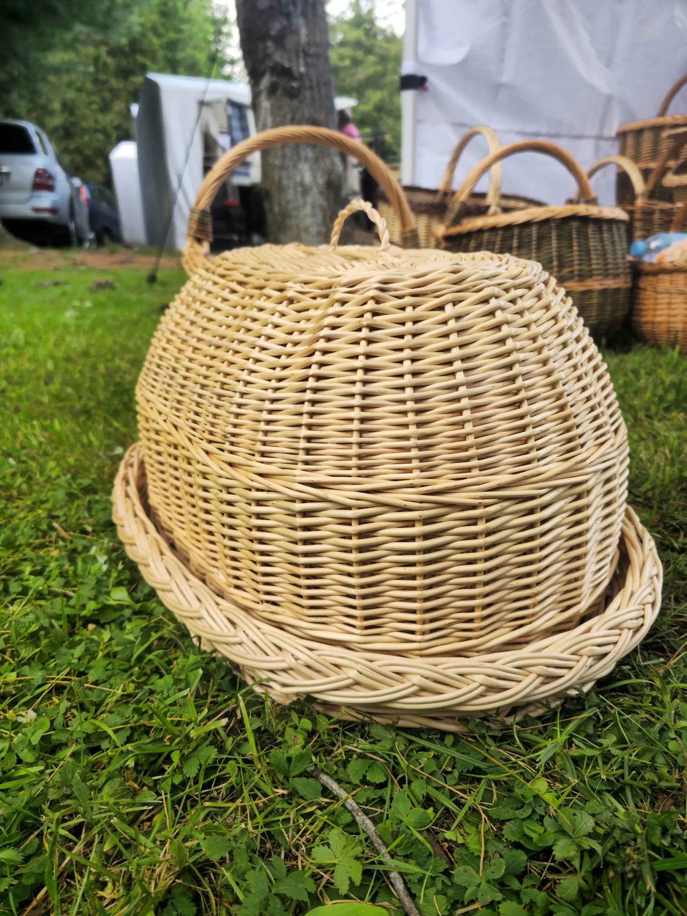 Wicker Bread Box — wicker tray, view 4